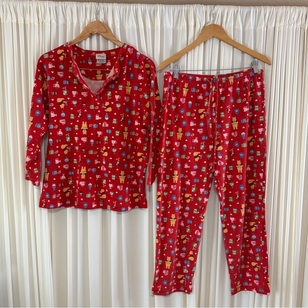 Vintage Disney Winnie the Pooh Red Pajamas Cozy Cutsey Womens M - Picture 1 of 4
